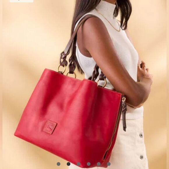 Dooney & Bourke Red Leather Florentine Large Zip Barlow Shoulder Bag NEW! - Picture 12 of 12